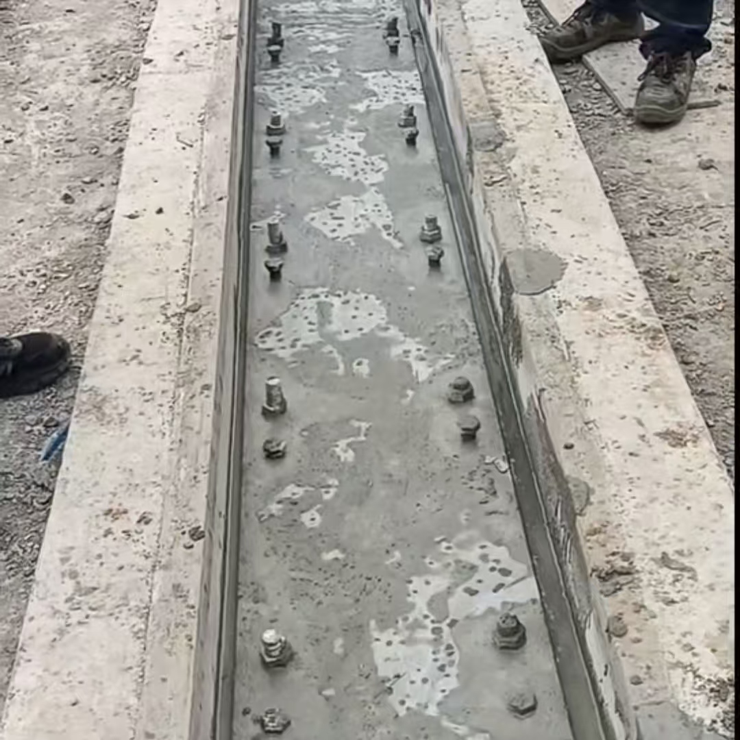 仁化环氧树脂轨道胶泥是什么？用在哪里？